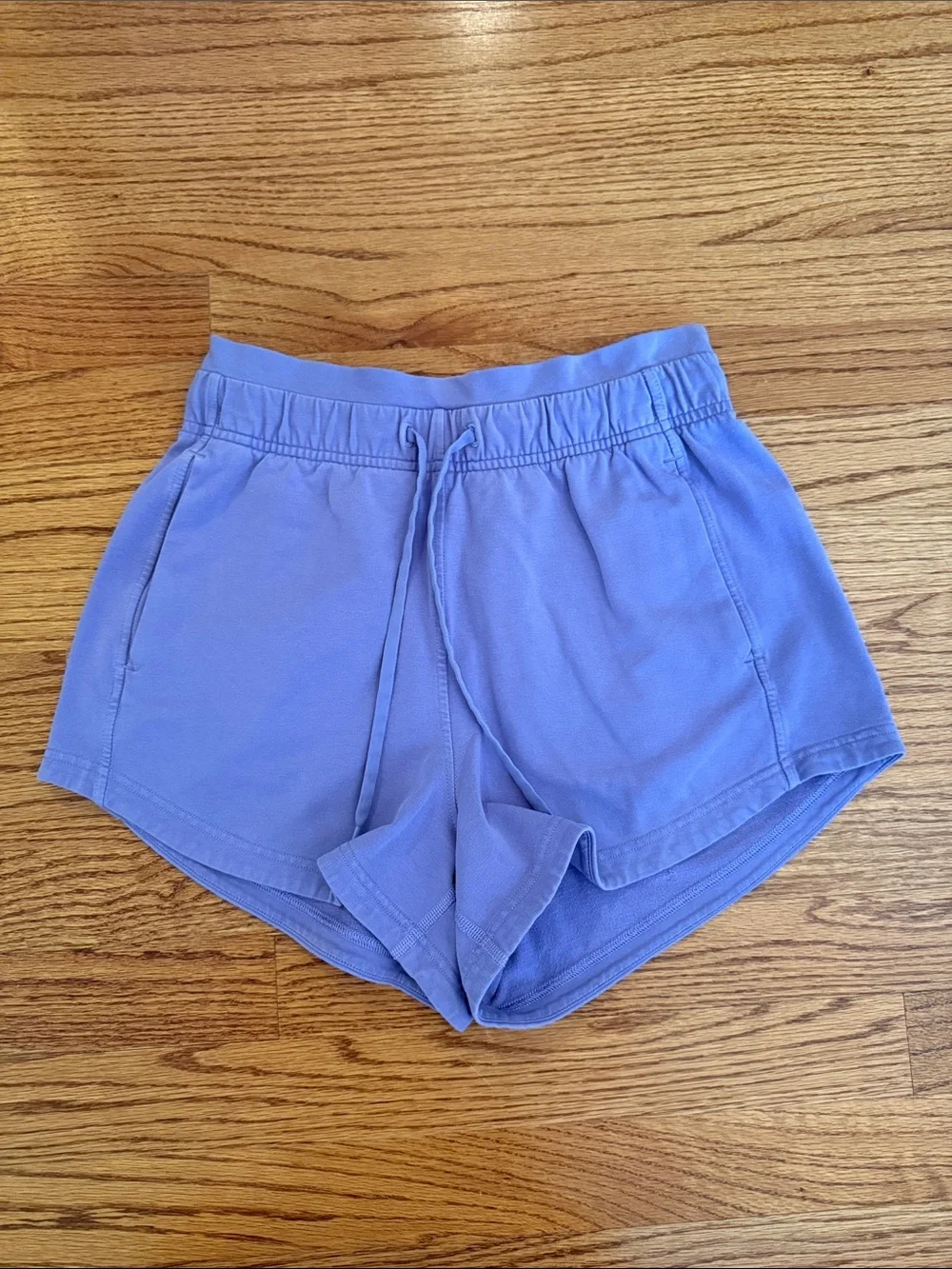 Lululemon Inner Glow High-Rise Short 3"
Dark Lavender - Picture 2 of 8